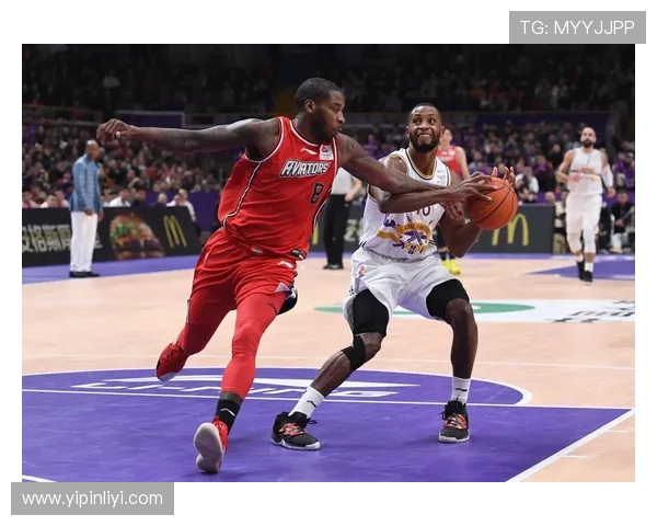 深圳篮球队联赛表现分析：团队配合与战术执行的深度探讨